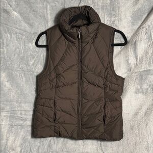 Kenneth Cole Reaction Brown Quilted Vest